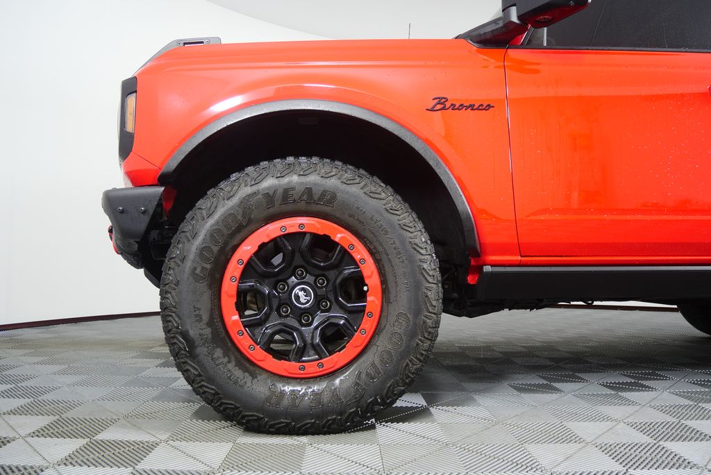 Thumbnail: 2021 Ford Bronco - 7