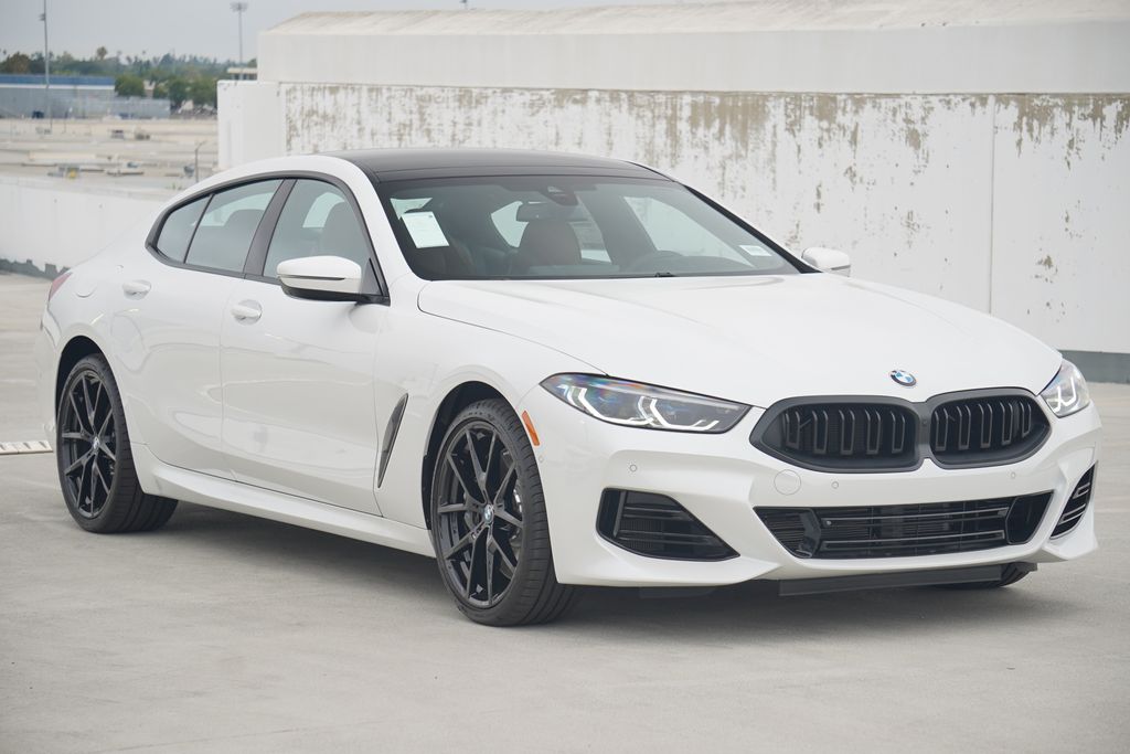 Thumbnail: 2026 BMW 8 Series - 3