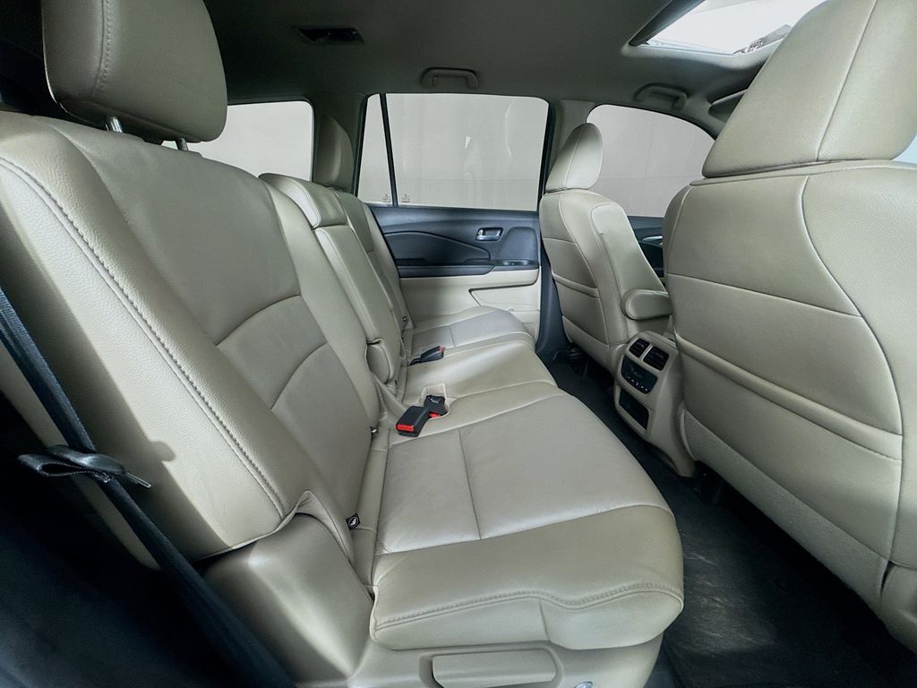 Used Car 2016 Honda Pilot  Ex-l For Sale Under $15,000 In Austin, Texas