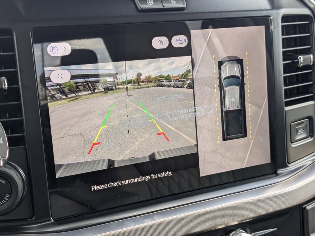 2025 Ford F-250 Super Duty Platinum