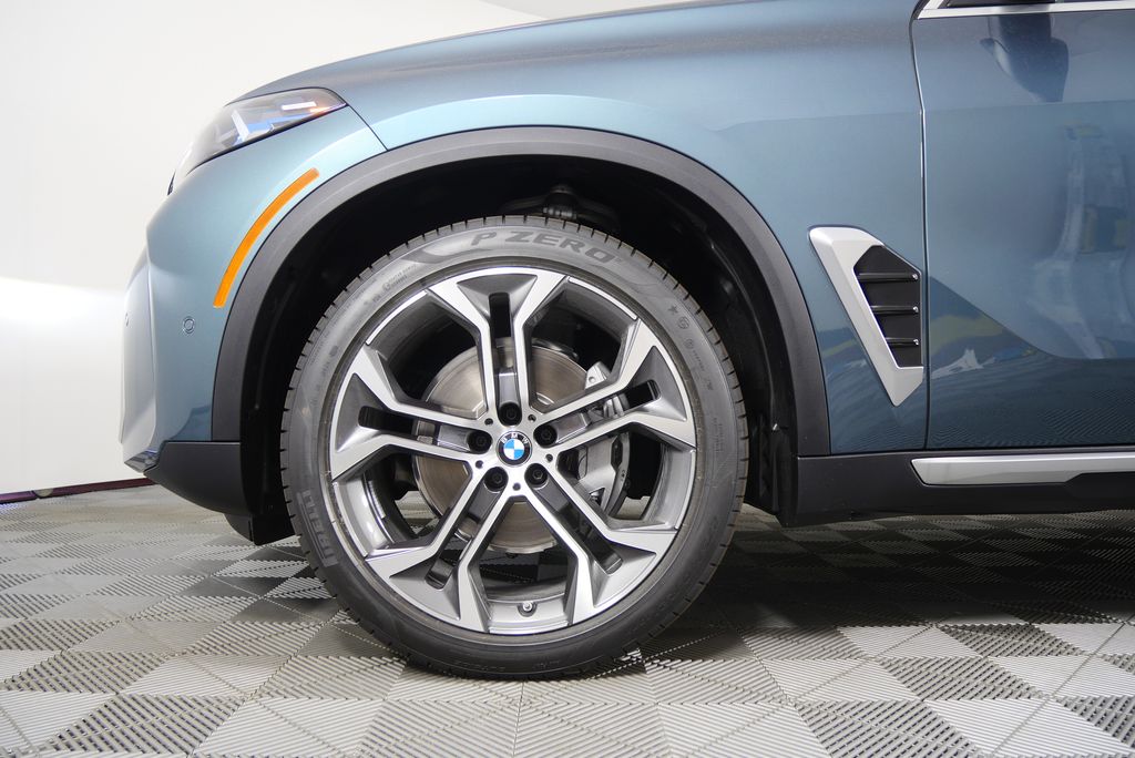 Thumbnail: 2026 BMW X5 - 7