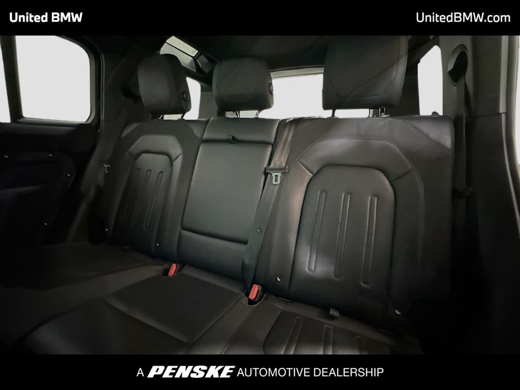 Thumbnail: 2021 Land Rover Defender - 13