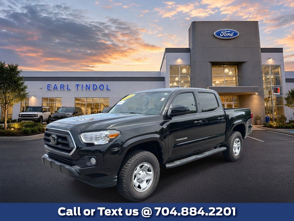 Midnight Black Metallic 2022 Toyota Tacoma Pickup Truck 4X2 6-Speed Automatic