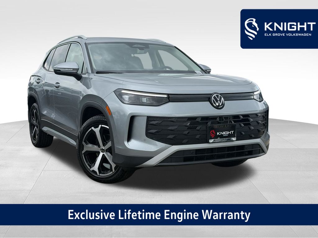 Pyrite Silver Metallic 2026 Volkswagen Tiguan SUV / Crossover Front-Wheel Drive 8-Speed Automatic