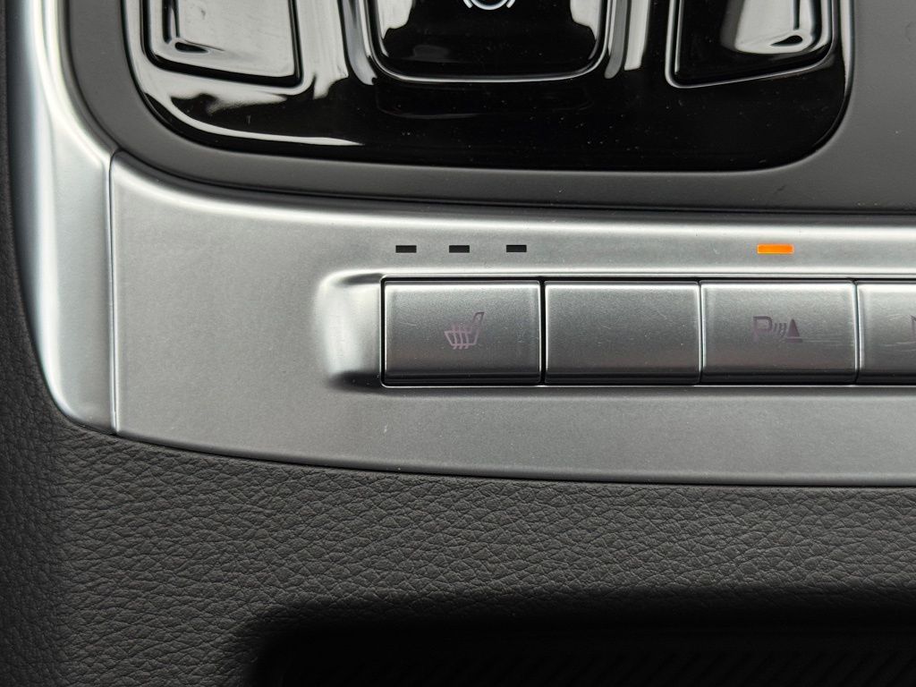 2027 Kia Carnival EX Silver at Community Kia