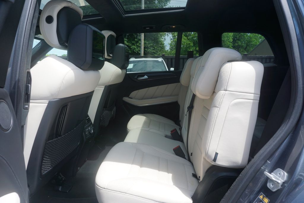 2017 Mercedes-Benz GLS 63 AMG 9
