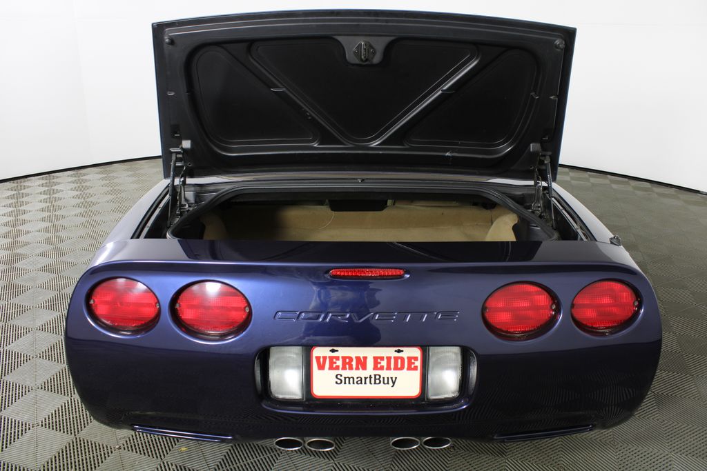 Used 2001 Chevrolet Corvette for sale in 