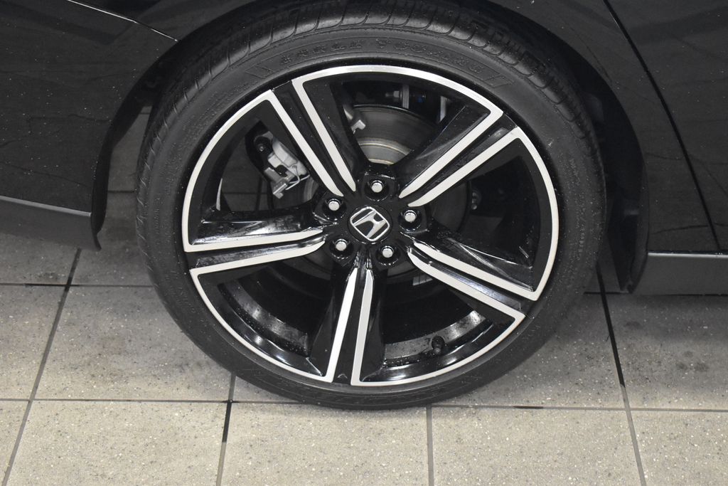 2024 Honda Accord Sport 12