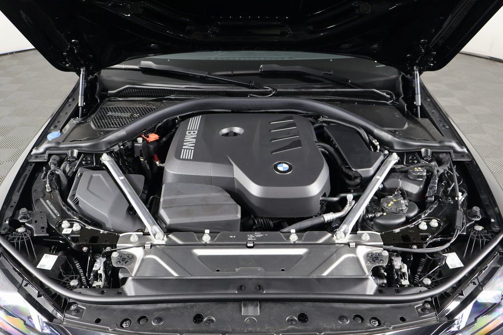 Thumbnail: 2026 BMW 4 Series - 9