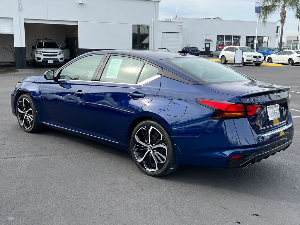 Thumbnail: 2023 Nissan Altima - 8