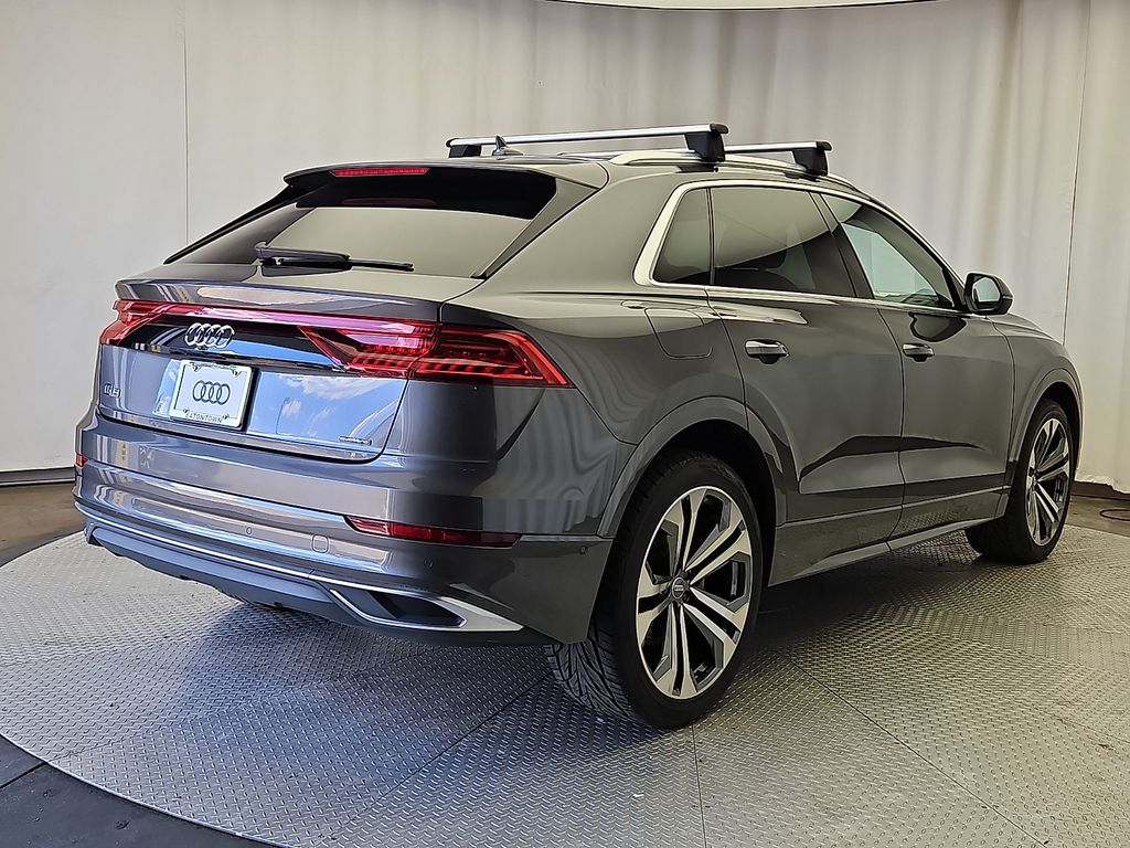 Thumbnail: 2021 Audi Q8 - 5