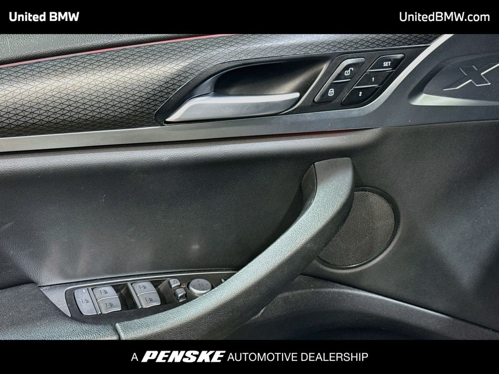 Thumbnail: 2022 BMW X3 - 10