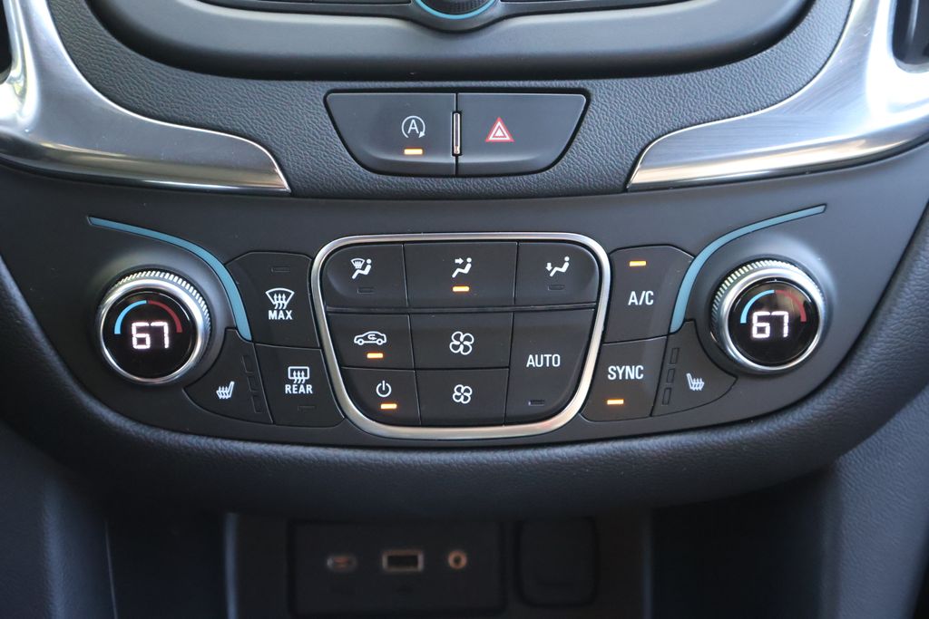 Thumbnail: 2023 Chevrolet Equinox - 20