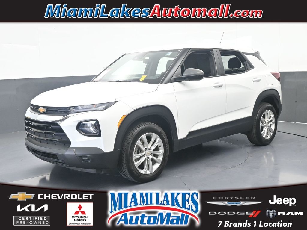 Summit White 2023 Chevrolet Trailblazer SUV / Crossover Four-Wheel Drive 9-Speed Automatic