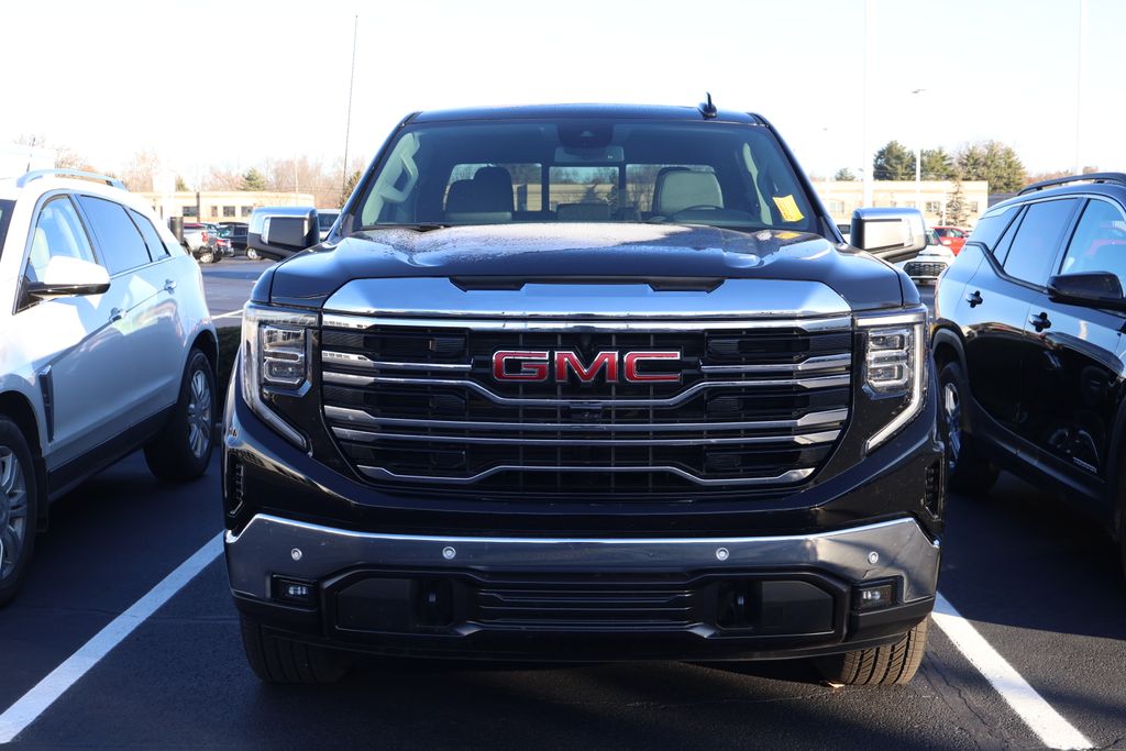 Thumbnail: 2025 GMC Sierra 1500 - 2