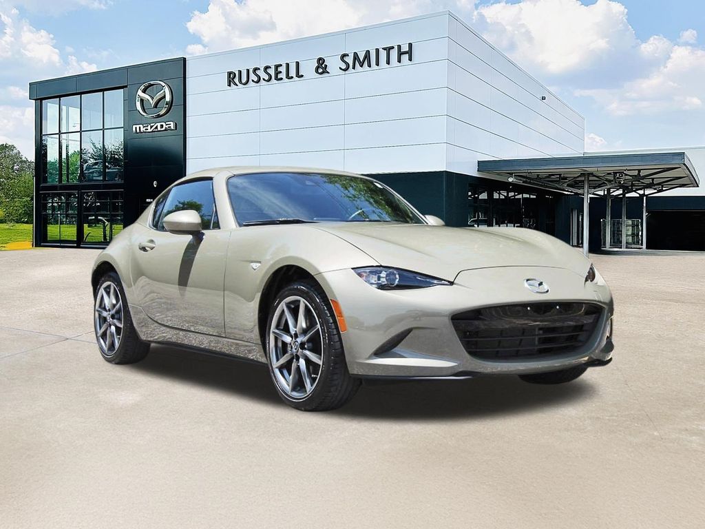 Zircon Sand Metallic 2023 Mazda MX-5 Miata Convertible Rear-Wheel Drive 6-Speed Automatic