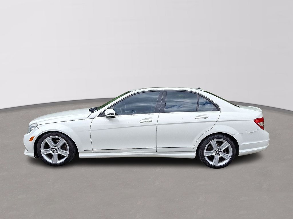 2011 Mercedes-Benz C-Class C 300 7
