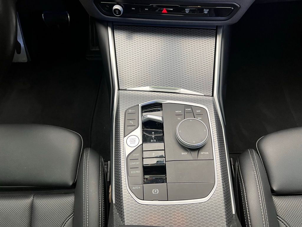 Thumbnail: 2023 BMW 3 Series - 11