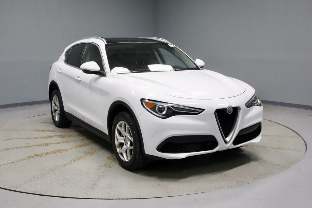 2019 Alfa Romeo Stelvio AWD