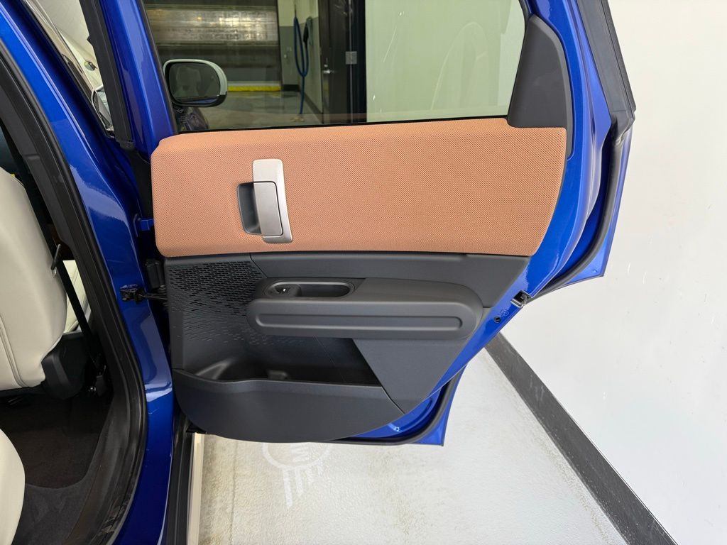 Thumbnail: 2025 MINI Cooper Countryman - 25