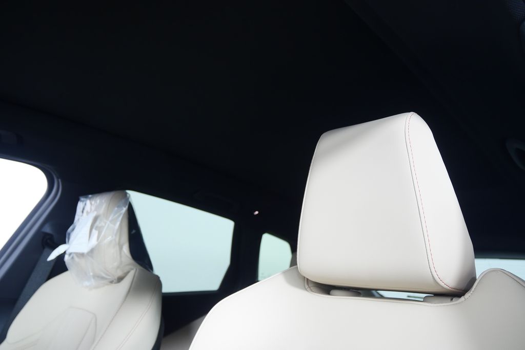 Thumbnail: 2025 BMW X3 - 12