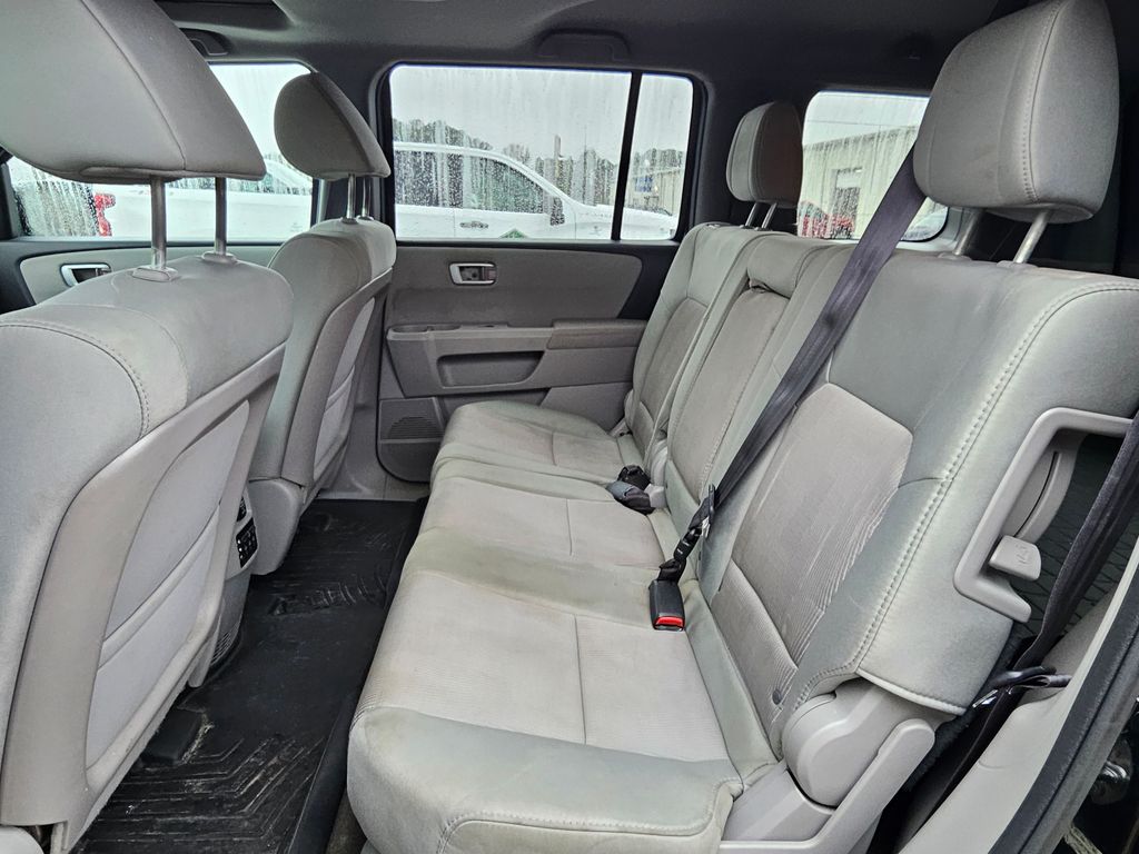 2015 Honda Pilot SE  at Superior Honda