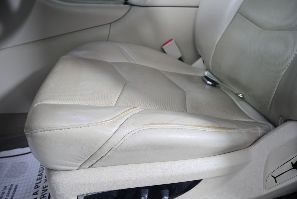 Thumbnail: 2020 Cadillac Escalade - 9