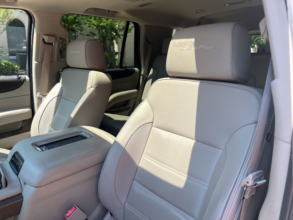 2018 GMC Yukon Denali photo
