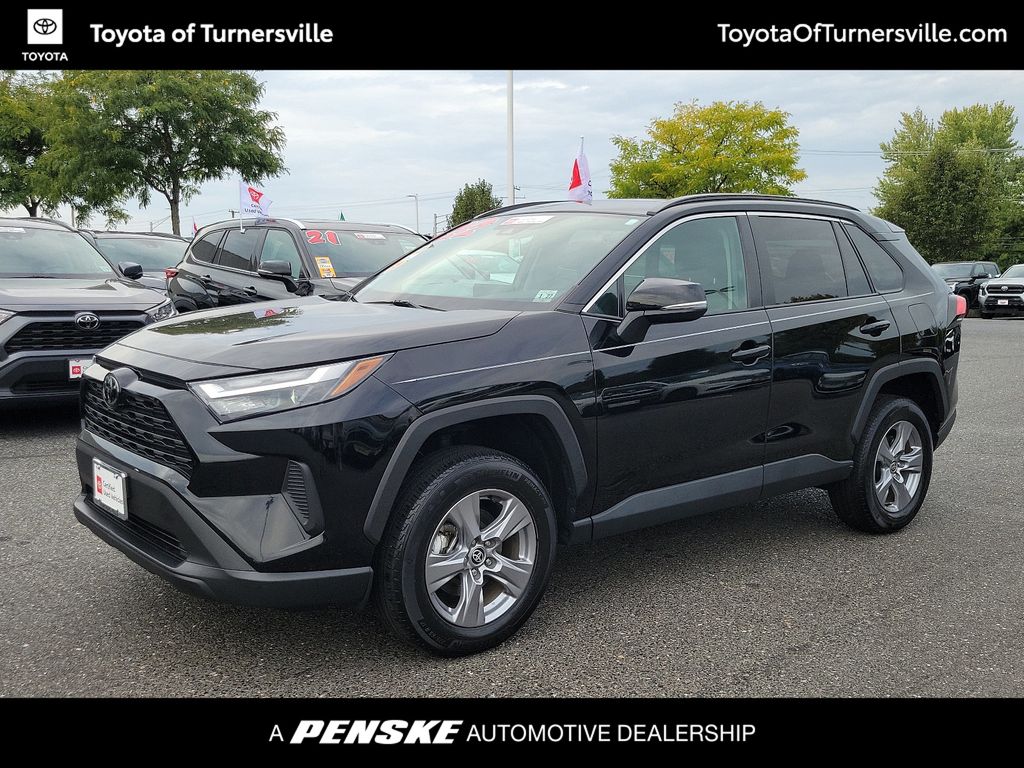 2022 Toyota RAV4 XLE -
                Turnersville, NJ