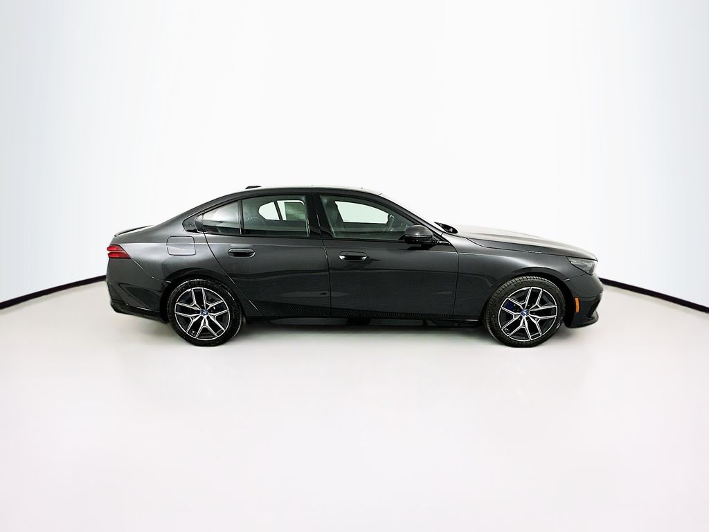 Thumbnail: 2024 BMW i5 - 4