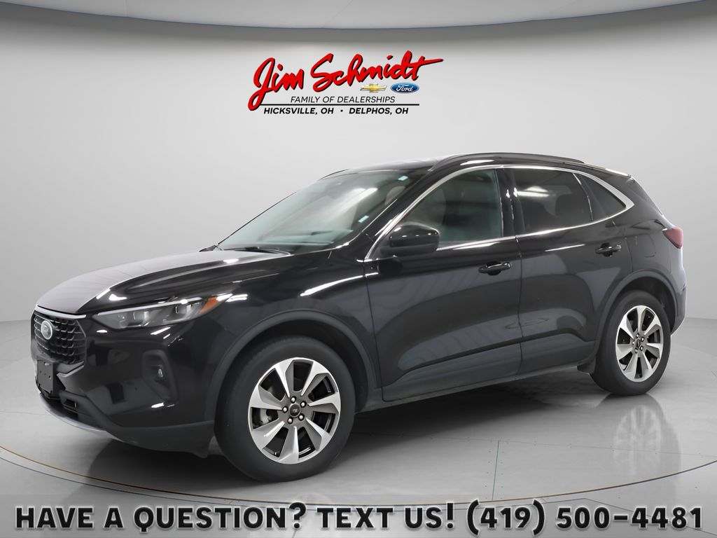 Agate Black Metallic 2025 Ford Escape Platinum AWD SUV / Crossover All-Wheel Drive 8-Speed Automatic