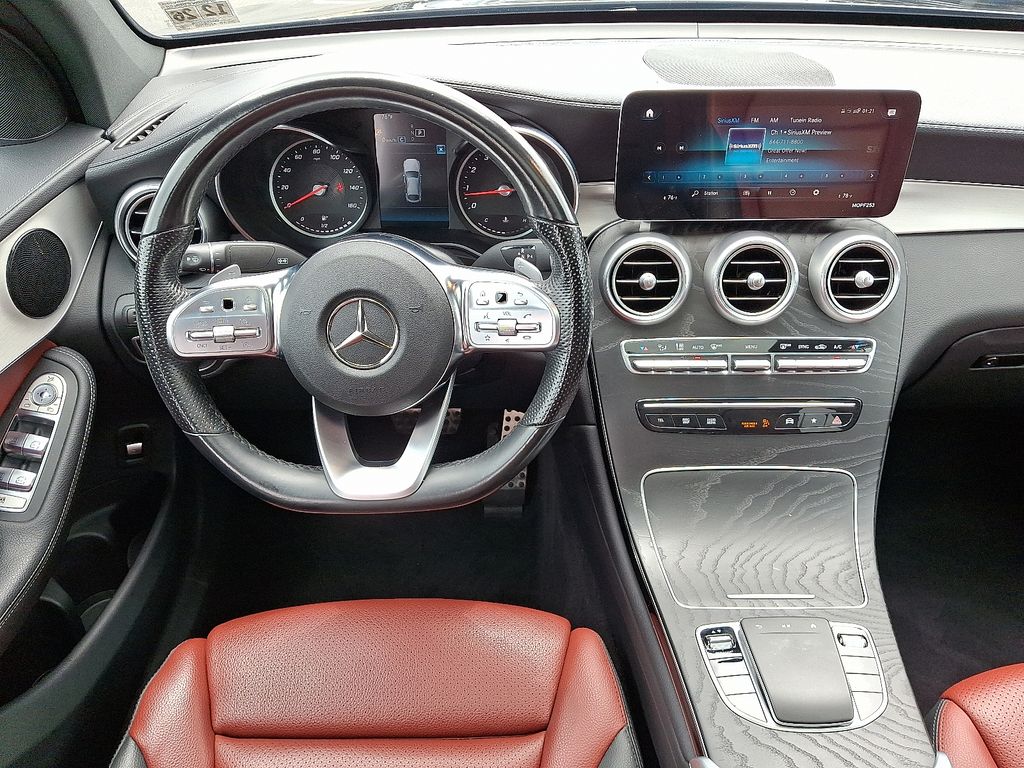 Thumbnail: 2022 Mercedes-Benz GLC - 12