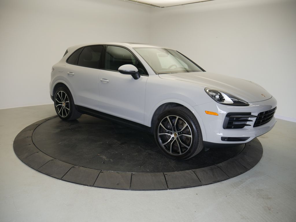 Thumbnail: 2023 Porsche Cayenne - 9