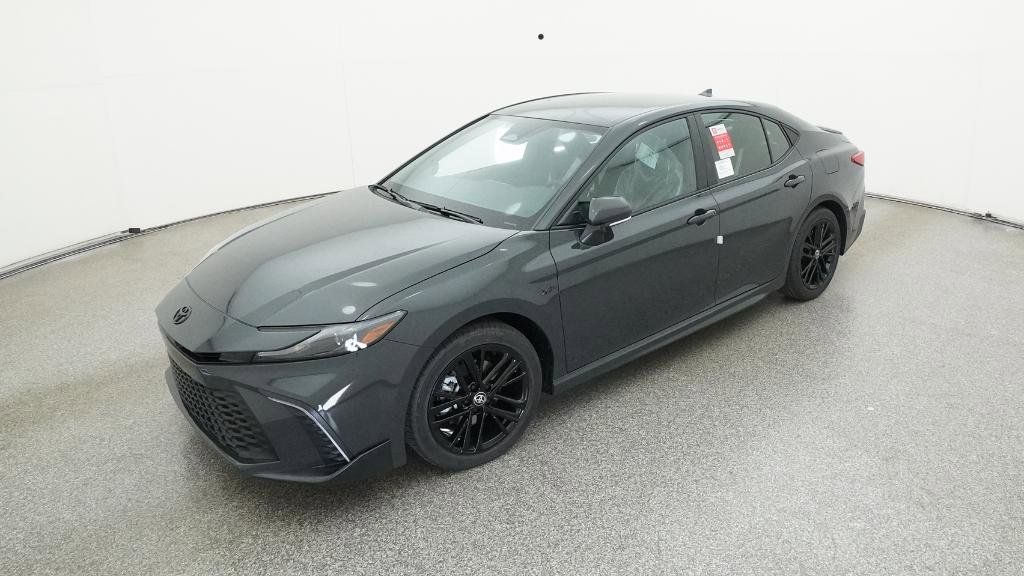 2025 Toyota Camry SE Hero Image