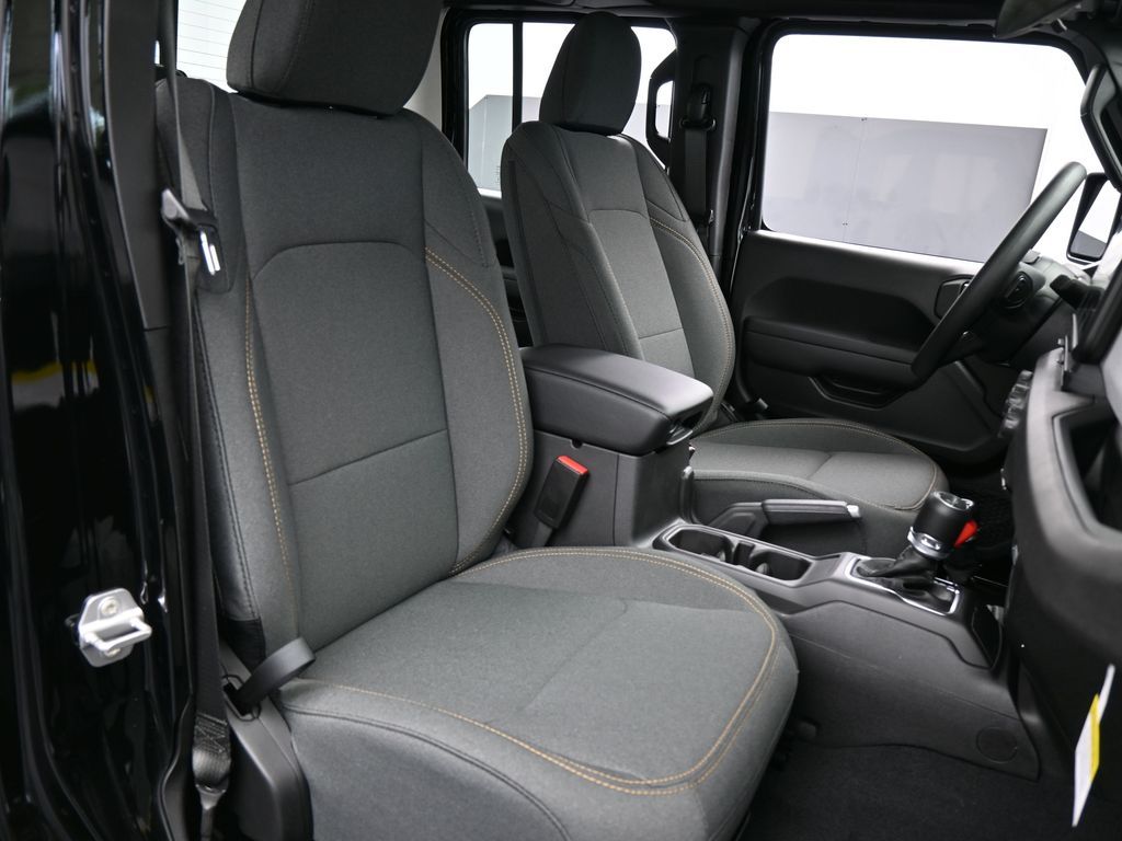 New 2026 black clearcoat Jeep Sport image 39