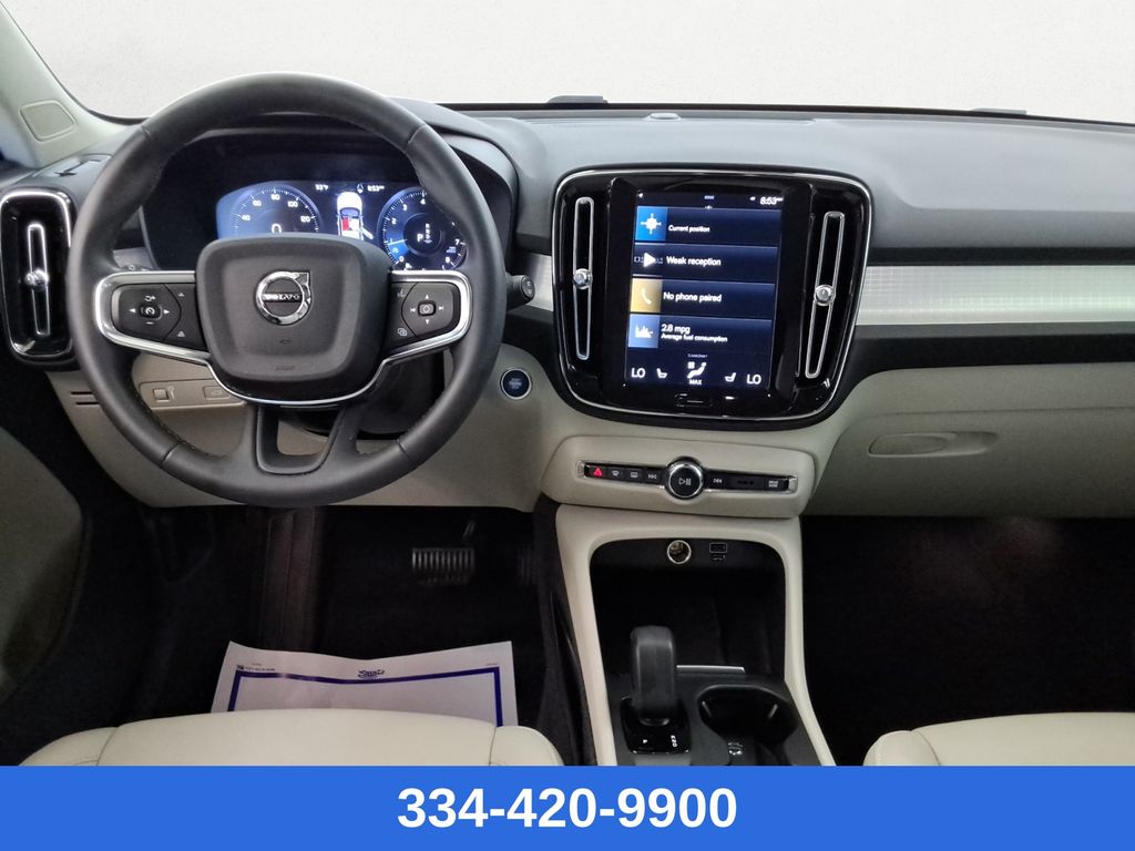 used 2022 Volvo XC40 car, priced at $19,799