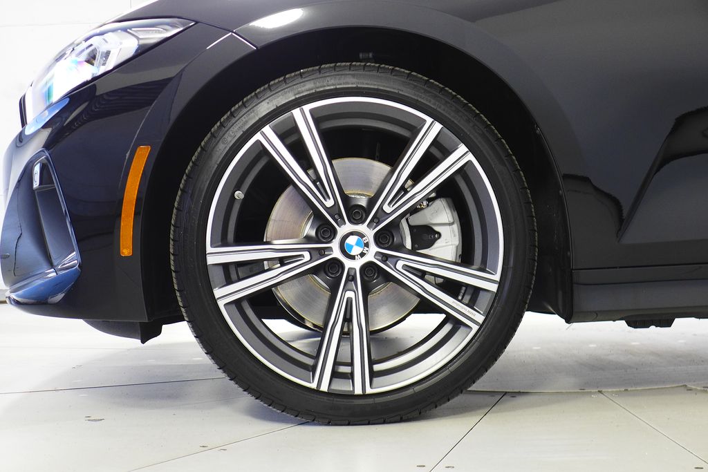 Thumbnail: 2023 BMW 3 Series - 5