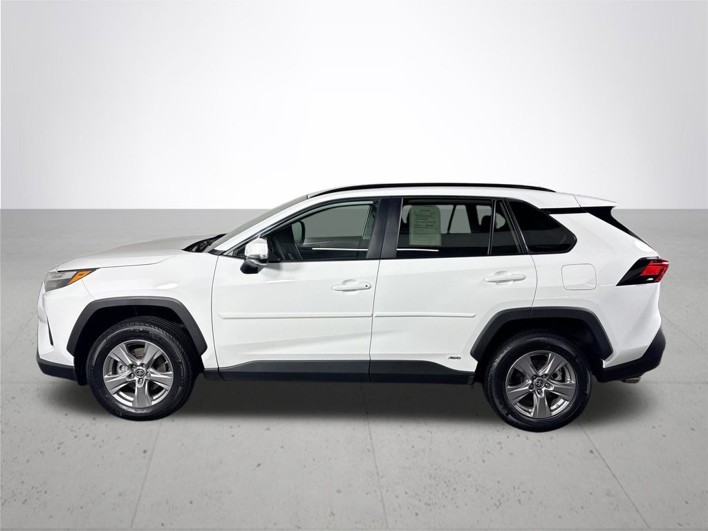 2024 Toyota RAV4 Hybrid LE