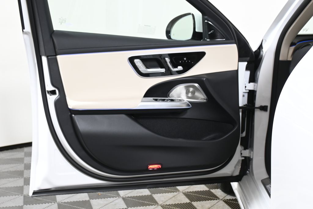 Thumbnail: 2026 Mercedes-Benz E-Class - 24