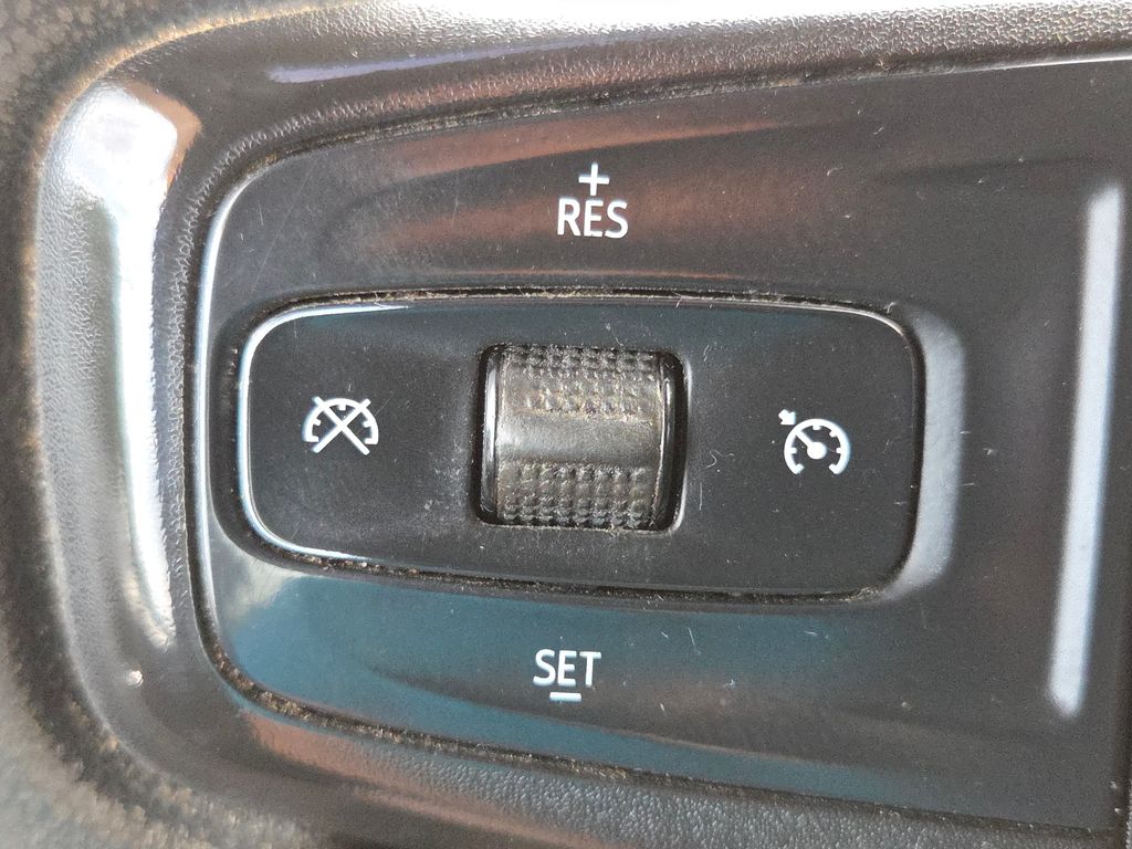 2019 Chevrolet Silverado 1500 photo 25