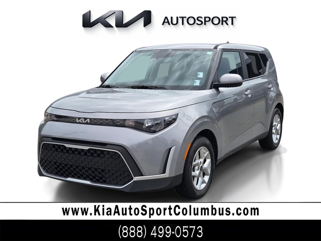 Steel Gray 2025 Kia Soul LX FWD SUV / Crossover Front-Wheel Drive Continuously Variable Transmission