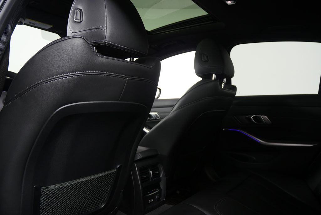 Thumbnail: 2020 BMW 3 Series - 18