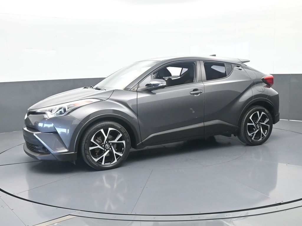 Used 2019 Toyota C-HR XLE with VIN NMTKHMBX0KR098707 for sale in Miami Lakes, FL