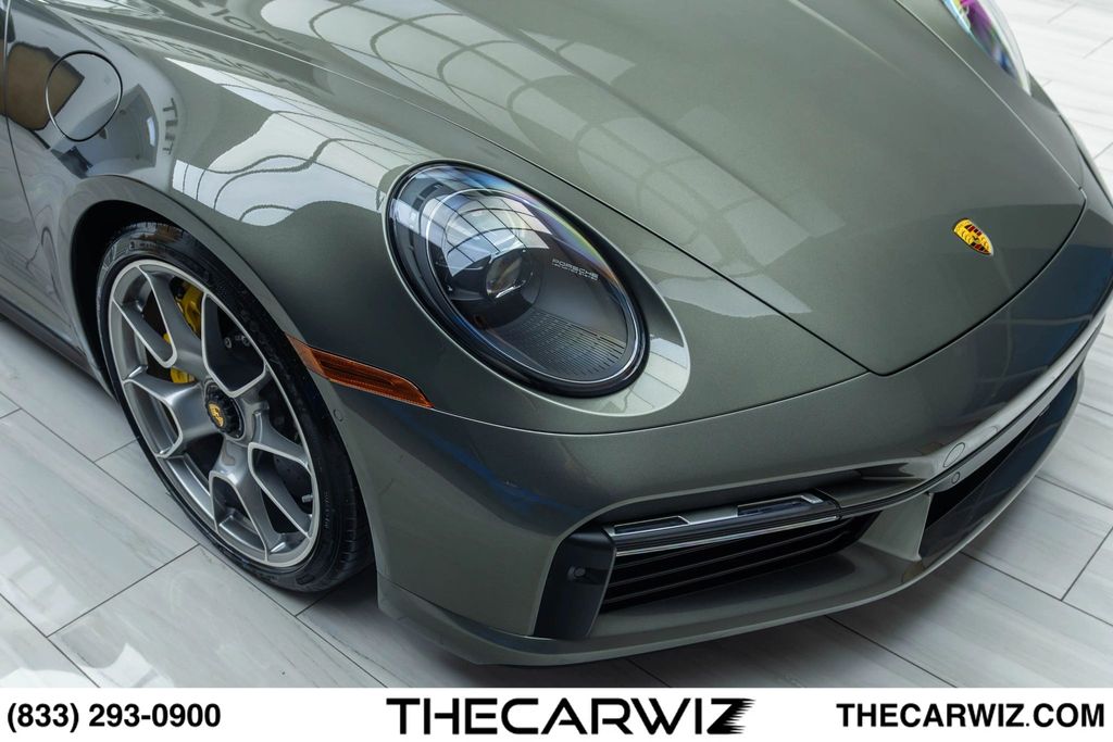 2023 Porsche 911