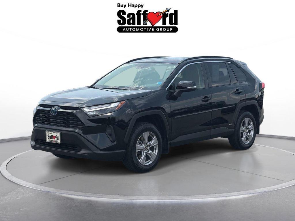 2024 Toyota RAV4 Hybrid XLE