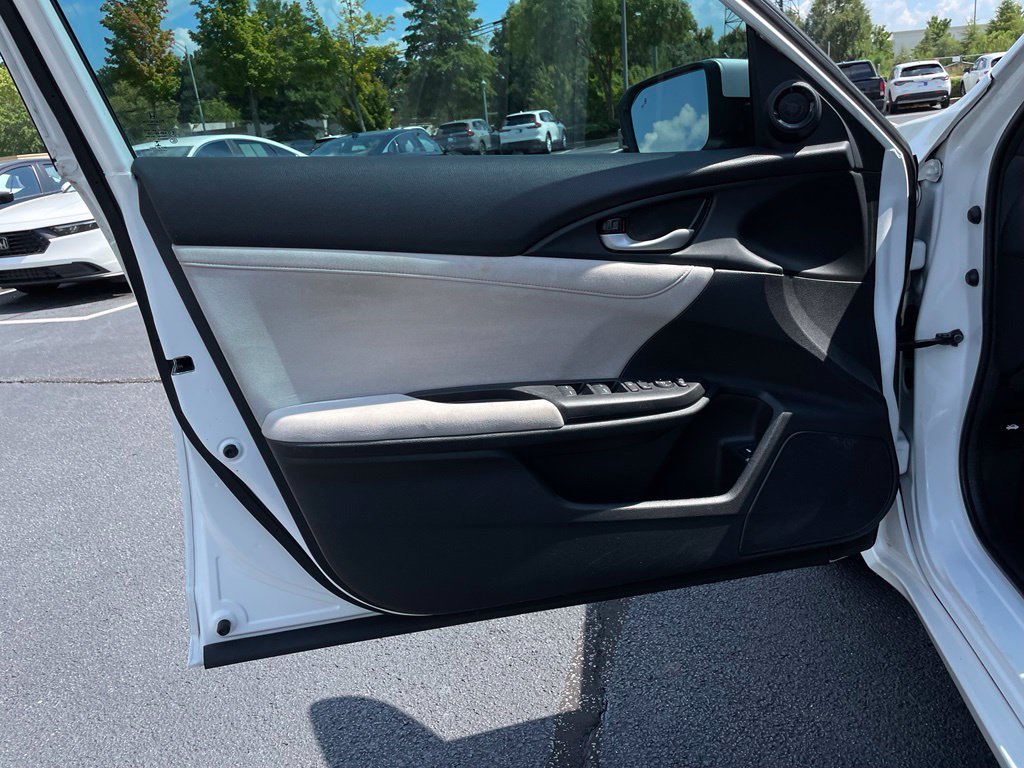 Thumbnail: 2022 Honda Insight - 23