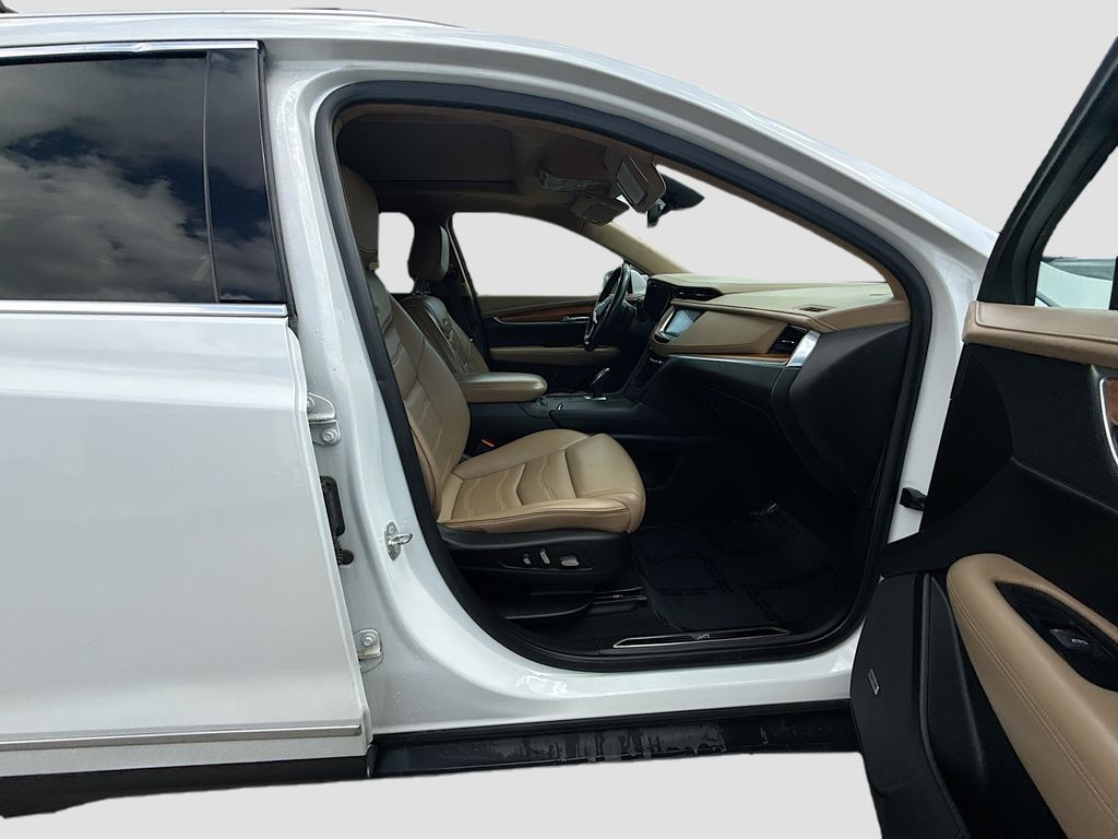 2019 Cadillac XT5 Platinum White at Bayway Cadillac of The Woodlands