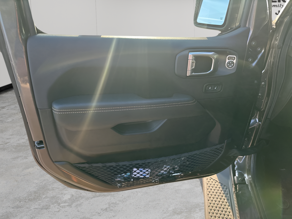 New Car 2025 Jeep Gladiator  For Sale Under $50,000 In Austin, Texas