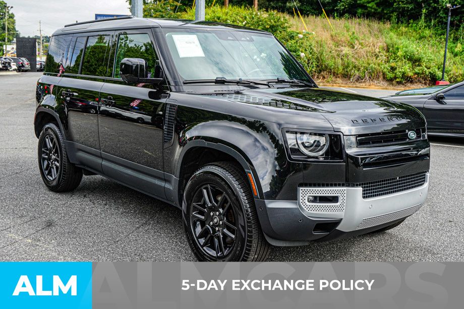 Used 2024 Black Land Rover S image 3