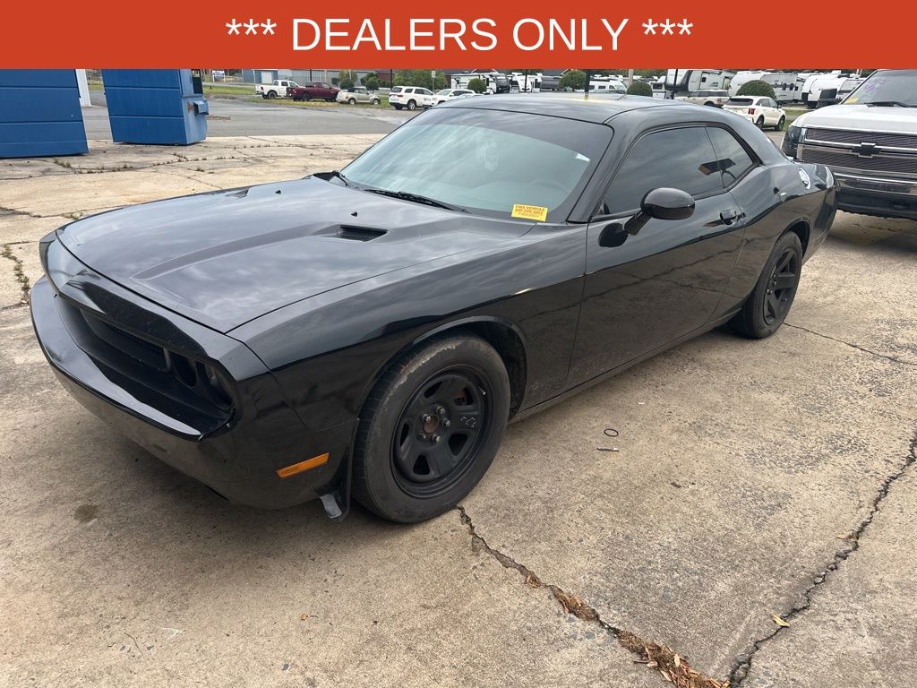 2012 Dodge Challenger SXT RWD